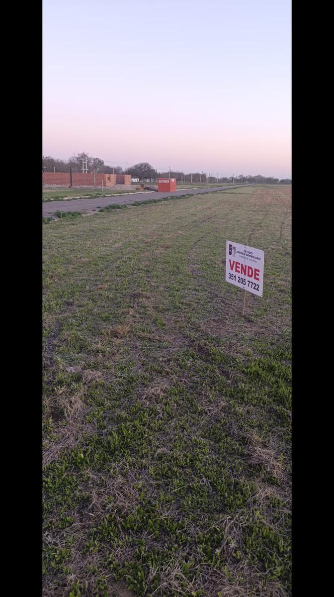 Terreno en venta en barrio semi cerrado La Rochelle - Imagen 2